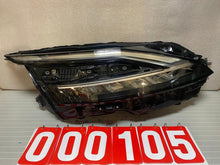 Laden Sie das Bild in den Galerie-Viewer, Frontscheinwerfer Nissan Qashqai I J12 100-8D02 Full LED Rechts Headlight SCH4051807674py