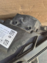 Load image into Gallery viewer, Frontscheinwerfer Mercedes-Benz Cla A1189062500 Links Scheinwerfer Headlight SCH4053853903cx