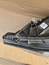 Load image into Gallery viewer, Frontscheinwerfer Mercedes-Benz Cla A1189062500 Links Scheinwerfer Headlight SCH4053853903cx