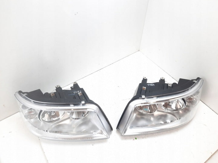 Frontscheinwerfer VW Transporter Caravelle 304411175R Links Headlight SCH4054667888eo