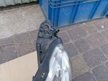 Laden Sie das Bild in den Galerie-Viewer, Frontscheinwerfer Peugeot 5008 9684573580 Links Scheinwerfer Headlight SCH4057368827oj