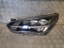 Laden Sie das Bild in den Galerie-Viewer, Frontscheinwerfer Ford Focus JX7B-13E015-CE Links Scheinwerfer Headlight SCH4057427474vw