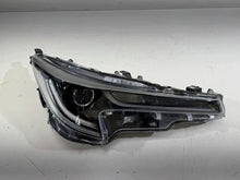 Load image into Gallery viewer, Frontscheinwerfer Toyota Corolla 81110-02S70 LED Rechts Scheinwerfer Headlight SCH4060507077jm