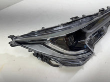 Load image into Gallery viewer, Frontscheinwerfer Toyota Corolla 81110-02S70 LED Rechts Scheinwerfer Headlight SCH4060507077jm