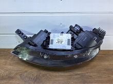 Laden Sie das Bild in den Galerie-Viewer, Frontscheinwerfer Kia Soul III 92102-J2 Rechts Scheinwerfer Headlight SCH4073332828lv