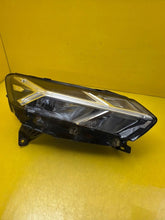 Load image into Gallery viewer, Frontscheinwerfer Dacia Sandero III 260101940R LED Rechts Scheinwerfer Headlight SCH4078636779ce