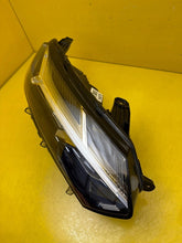 Load image into Gallery viewer, Frontscheinwerfer Dacia Sandero III 260101940R LED Rechts Scheinwerfer Headlight SCH4078636779ce