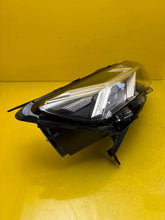Load image into Gallery viewer, Frontscheinwerfer Dacia Sandero III 260101940R LED Rechts Scheinwerfer Headlight SCH4078636779ce