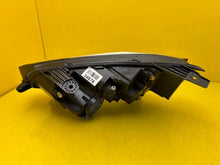 Load image into Gallery viewer, Frontscheinwerfer Dacia Sandero III 260101940R LED Rechts Scheinwerfer Headlight SCH4078636779ce