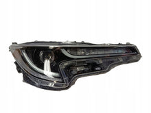 Load image into Gallery viewer, Frontscheinwerfer Toyota Corolla 81110-02S70 LED Rechts Scheinwerfer Headlight SCH4079650717uc