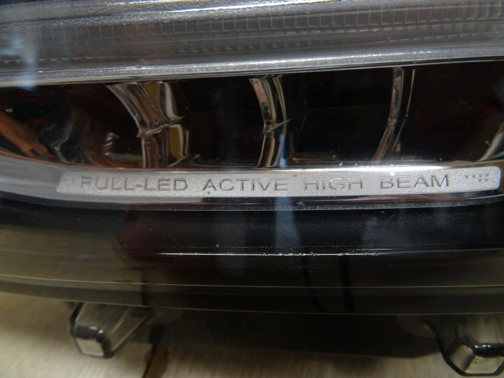 Frontscheinwerfer Volvo V90 Cross Country 32404735 LED Links Headlight SCH4081199045pn