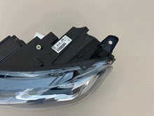 Laden Sie das Bild in den Galerie-Viewer, Frontscheinwerfer Toyota Proace City 9835780680 Links Scheinwerfer Headlight SCH4083948715ib