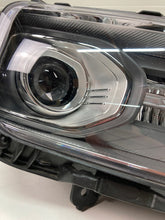Laden Sie das Bild in den Galerie-Viewer, Frontscheinwerfer Hyundai Kona J9921-21120 LED Rechts Scheinwerfer Headlight SCH4084165477lc