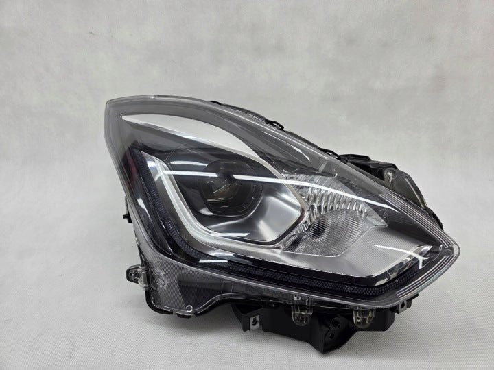 Frontscheinwerfer Suzuki Swift I W2966 Rechts Scheinwerfer Headlight SCH4087289600bu