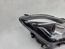 Laden Sie das Bild in den Galerie-Viewer, Frontscheinwerfer Suzuki Swift I W2966 Rechts Scheinwerfer Headlight SCH4087289600bu