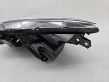 Laden Sie das Bild in den Galerie-Viewer, Frontscheinwerfer Suzuki Swift I W2966 Rechts Scheinwerfer Headlight SCH4087289600bu
