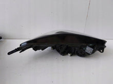 Laden Sie das Bild in den Galerie-Viewer, Frontscheinwerfer Opel Corsa E 39108222 Links Scheinwerfer Headlight SCH4095825136dc