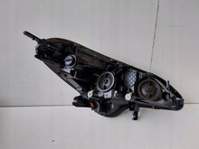 Laden Sie das Bild in den Galerie-Viewer, Frontscheinwerfer Opel Corsa E 39108222 Links Scheinwerfer Headlight SCH4095825136dc
