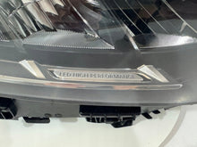 Laden Sie das Bild in den Galerie-Viewer, Frontscheinwerfer Mercedes-Benz Glc A2549061600 Rechts Scheinwerfer Headlight SCH4100691563bc