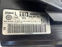 Laden Sie das Bild in den Galerie-Viewer, Frontscheinwerfer VW Passat B7 90005332 90005333 Xenon Ein Satz Headlight SCH4102595620cd