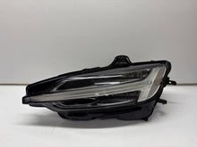 Laden Sie das Bild in den Galerie-Viewer, Frontscheinwerfer Volvo Xc60 II 324046792 LED Links Scheinwerfer Headlight SCH4117455926vl
