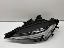 Laden Sie das Bild in den Galerie-Viewer, Frontscheinwerfer Volvo Xc60 II 324046792 LED Links Scheinwerfer Headlight SCH4117455926vl