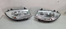 Laden Sie das Bild in den Galerie-Viewer, Frontscheinwerfer Mercedes-Benz Sprinter A9109060000 Ein Satz Headlight SCH4120672893gg