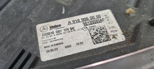 Laden Sie das Bild in den Galerie-Viewer, Frontscheinwerfer Mercedes-Benz Sprinter A9109060000 Ein Satz Headlight SCH4120672893gg