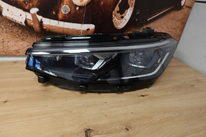 Frontscheinwerfer VW Passat 3J1941035 Links Scheinwerfer Headlight SCH4120946230wv