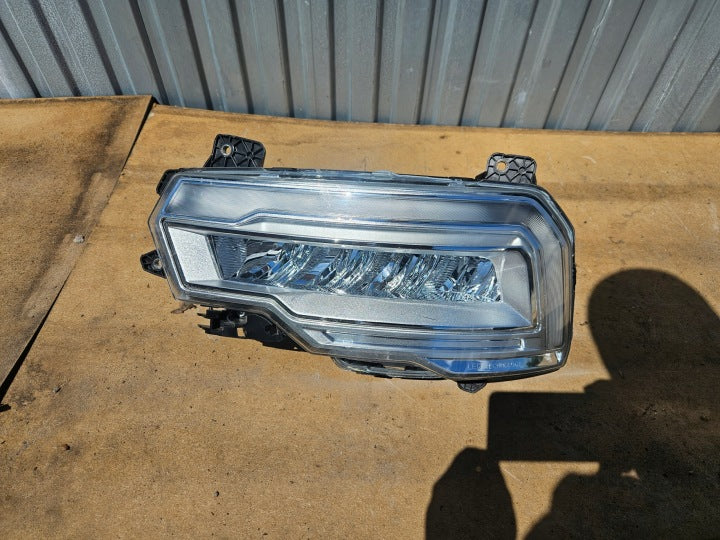 Frontscheinwerfer Daf 2188984 Links Scheinwerfer Headlight SCH4128136544lm