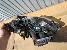 Laden Sie das Bild in den Galerie-Viewer, Frontscheinwerfer Daf 2188984 Links Scheinwerfer Headlight SCH4128136544lm