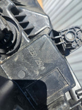 Laden Sie das Bild in den Galerie-Viewer, Frontscheinwerfer Daf 2188984 Links Scheinwerfer Headlight SCH4128136544lm
