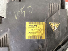 Laden Sie das Bild in den Galerie-Viewer, Frontscheinwerfer Volvo V50 30698877 Links Scheinwerfer Headlight SCH4136000570hb