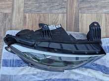 Laden Sie das Bild in den Galerie-Viewer, Frontscheinwerfer Fiat Tipo 5221445300 Rechts Scheinwerfer Headlight SCH4138387353sb