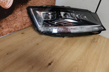 Laden Sie das Bild in den Galerie-Viewer, Frontscheinwerfer Skoda Fabia III 6V1941016F LED Rechts Scheinwerfer Headlight SCH4139561145pu