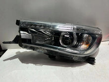 Load image into Gallery viewer, Frontscheinwerfer Toyota Hilux 2701161 Links Scheinwerfer Headlight SCH4140146307tx