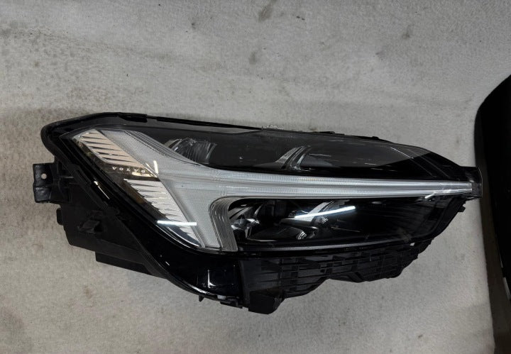 Frontscheinwerfer Volvo Xc60 II 32404710 Rechts Scheinwerfer Headlight SCH4140686580ln