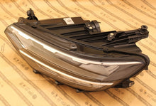 Laden Sie das Bild in den Galerie-Viewer, Frontscheinwerfer VW Passat B8 3G1941035Q LED Links Scheinwerfer Headlight SCH4147360368xx