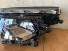 Load image into Gallery viewer, Frontscheinwerfer Skoda Kamiq 655941018C Full LED Rechts Scheinwerfer Headlight SCH4149332068vk