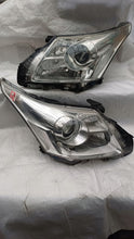 Load image into Gallery viewer, Frontscheinwerfer Toyota Avensis H279GLDE Ein Satz Scheinwerfer Headlight SCH4150259234sh