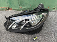 Laden Sie das Bild in den Galerie-Viewer, Frontscheinwerfer Mercedes-Benz W213 A2139063904KOD 85122000 LED Links Headlight SCH4151158952tz