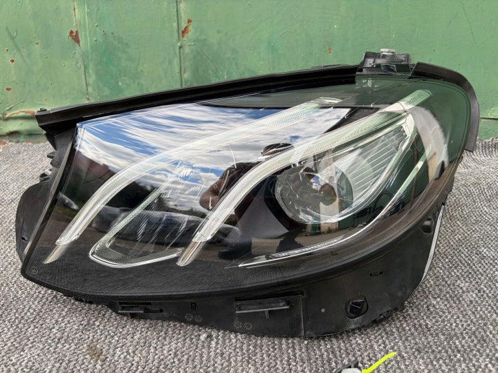 Frontscheinwerfer Mercedes-Benz W213 A2139063904KOD 85122000 LED Links Headlight SCH4151158952tz
