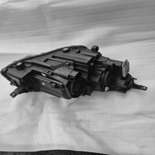 Laden Sie das Bild in den Galerie-Viewer, Frontscheinwerfer Ford Kuga LV4B-13W030-AK Links Scheinwerfer Headlight SCH4157390837qj