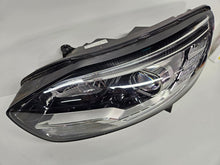 Load image into Gallery viewer, Frontscheinwerfer Renault Scenic 260606727R LED Links Scheinwerfer Headlight SCH4163109588jq