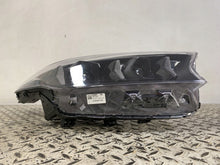 Laden Sie das Bild in den Galerie-Viewer, Frontscheinwerfer Kia Xceed 92102J7850 LED Rechts Scheinwerfer Headlight SCH4170133905xp