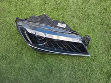 Laden Sie das Bild in den Galerie-Viewer, Frontscheinwerfer Skoda Superb III 3V1941016B Xenon Rechts Headlight SCH4174172884xo