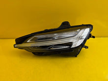 Laden Sie das Bild in den Galerie-Viewer, Frontscheinwerfer Volvo V60 S60 32228815 LED Links Scheinwerfer Headlight SCH4174719953lq