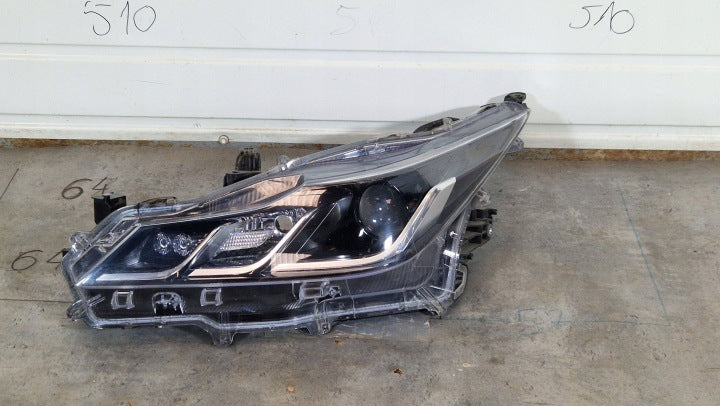 Frontscheinwerfer Toyota Corolla 811500-2T31-00 Links Scheinwerfer Headlight SCH4180409805fb