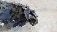 Load image into Gallery viewer, Frontscheinwerfer Toyota Corolla 811500-2T31-00 Links Scheinwerfer Headlight SCH4180409805fb