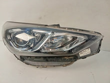 Laden Sie das Bild in den Galerie-Viewer, Frontscheinwerfer Hyundai I30 III 92102-G4510 Rechts Scheinwerfer Headlight SCH4185093518dm